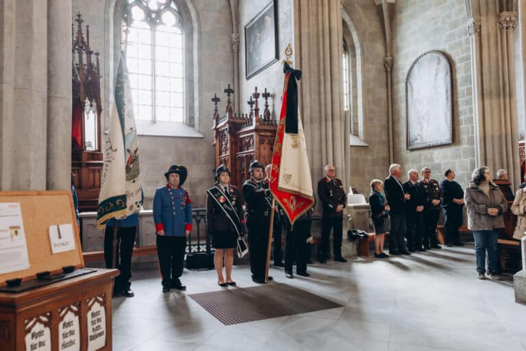 圣安魂曲和修道院长布鲁诺的葬礼