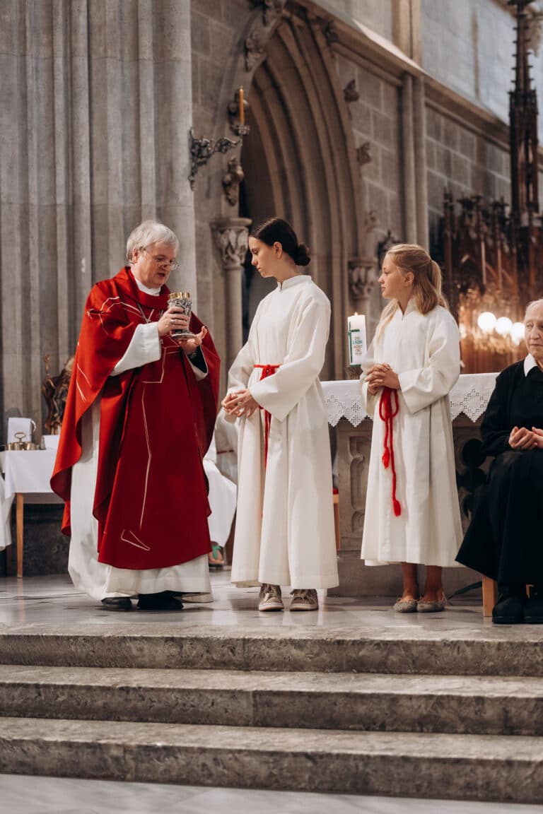 Hemmasoontag and farewell to Sister Friedburg