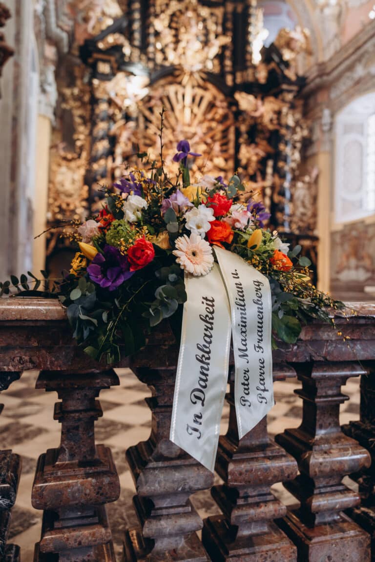 圣安魂曲和修道院长布鲁诺的葬礼