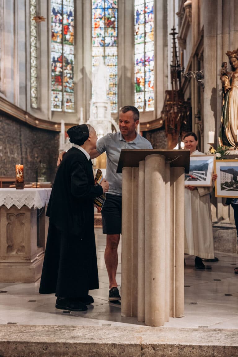 Hemmasoontag and farewell to Sister Friedburg