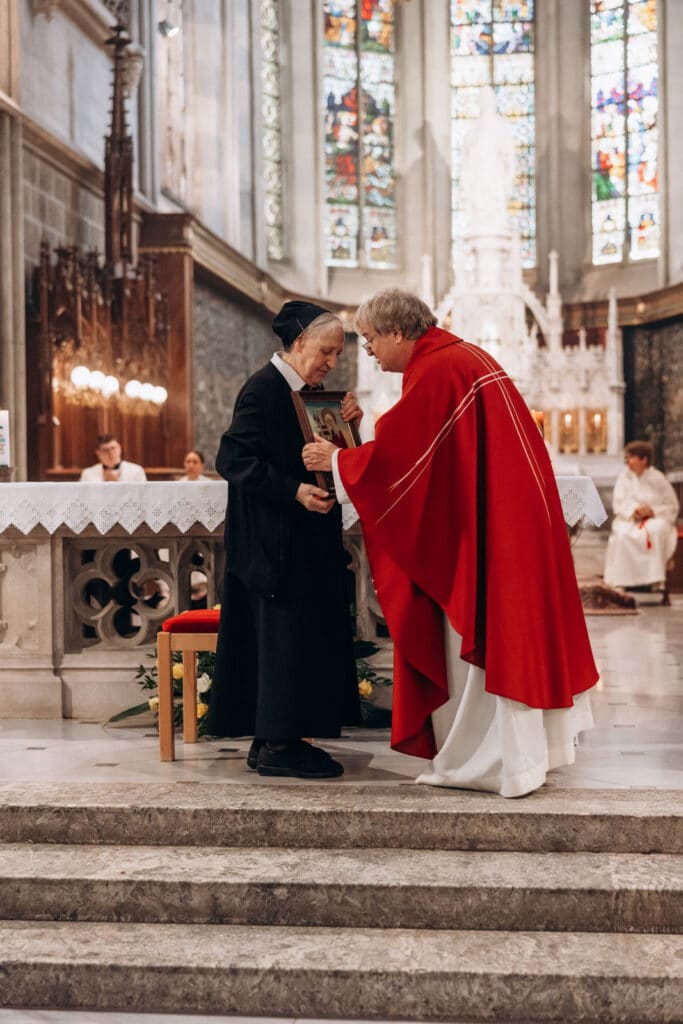 55   Hemmasoontag und Abschied von Schwester Friedburg 56