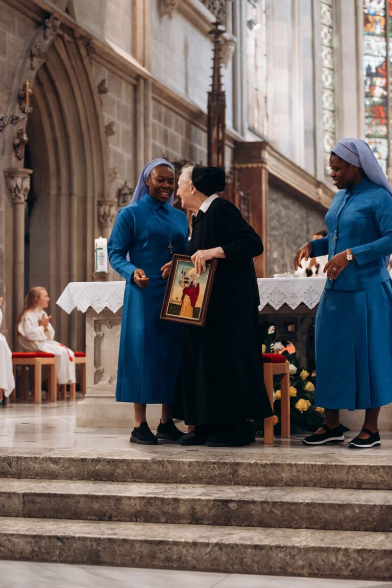 Hemmasoontag and farewell to Sister Friedburg