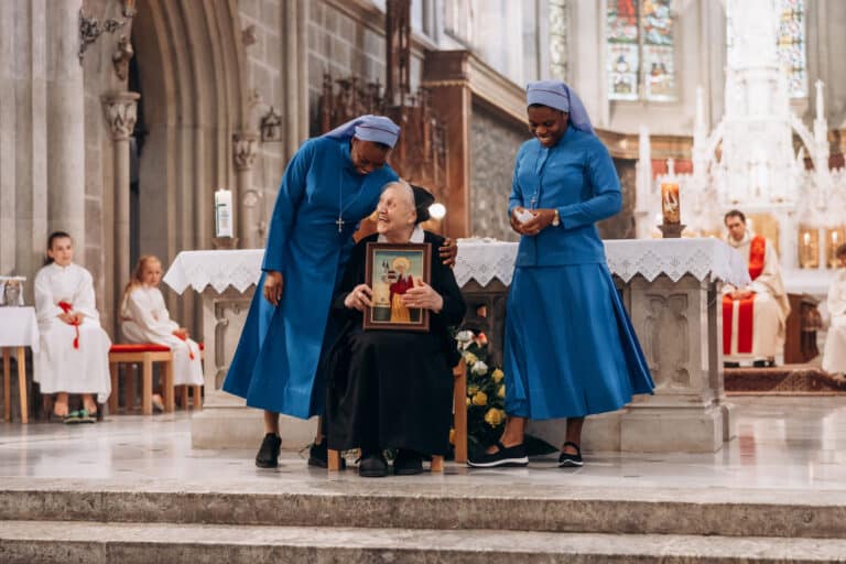 Hemmasoontag and farewell to Sister Friedburg