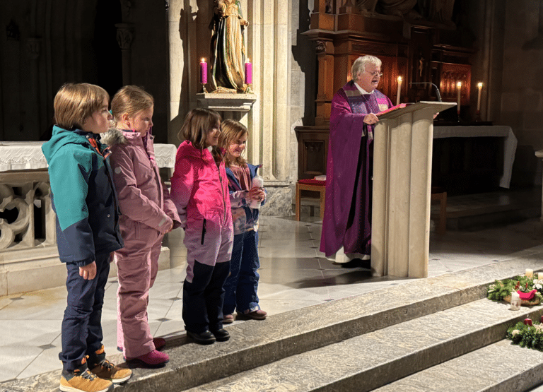 Advent wreath blessing