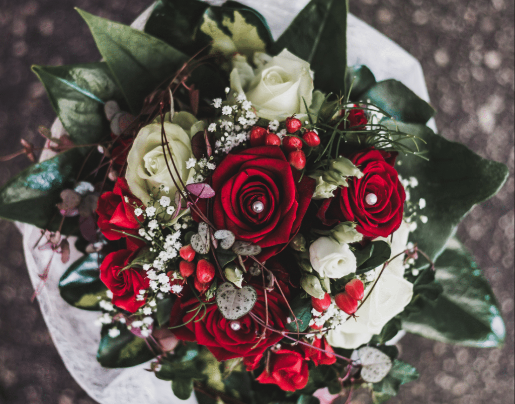Bouquet di fiori min Thomas Sattler