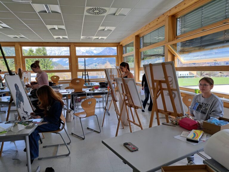 汉内斯-施瓦茨工作室