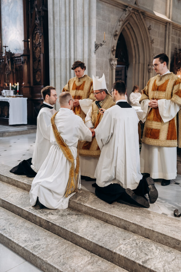 Ordinazione sacerdotale