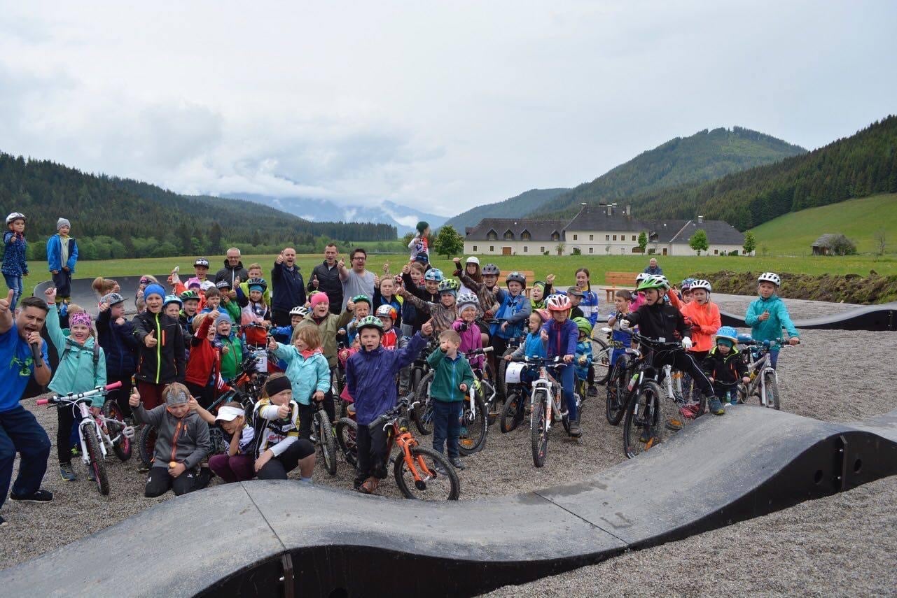 Pumptrack   Aufbau 2018 (c) PZP 1