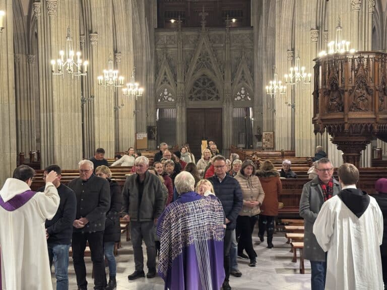 StiftAdmont Miércoles de Ceniza IMG (fr Benedikt)