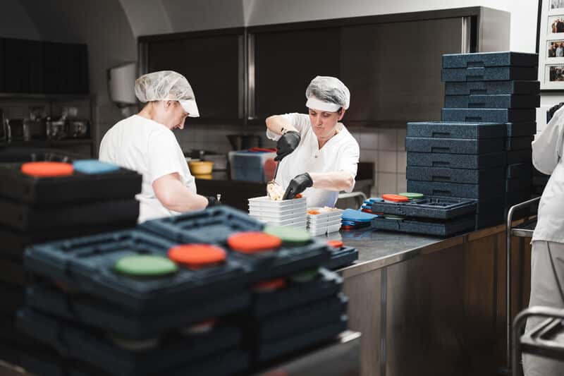 Abbey kitchen c Thomas Sattler