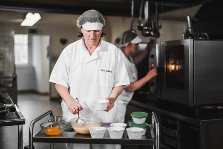 Abbey kitchen c Thomas Sattler