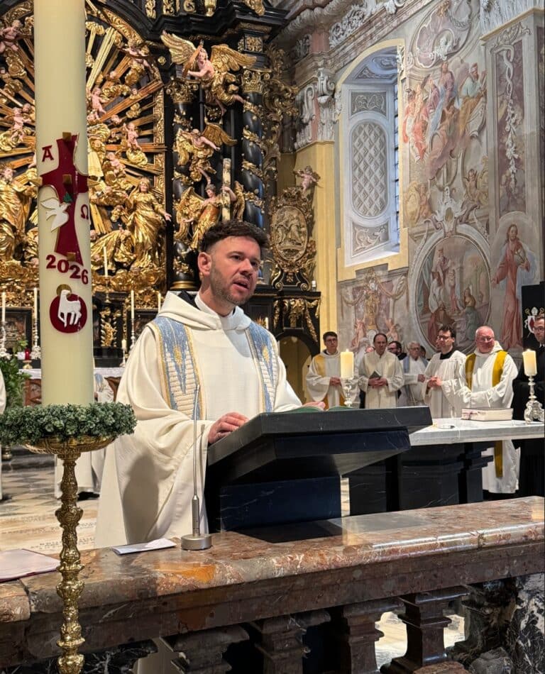 Conversion Father Magnus Frauenberg