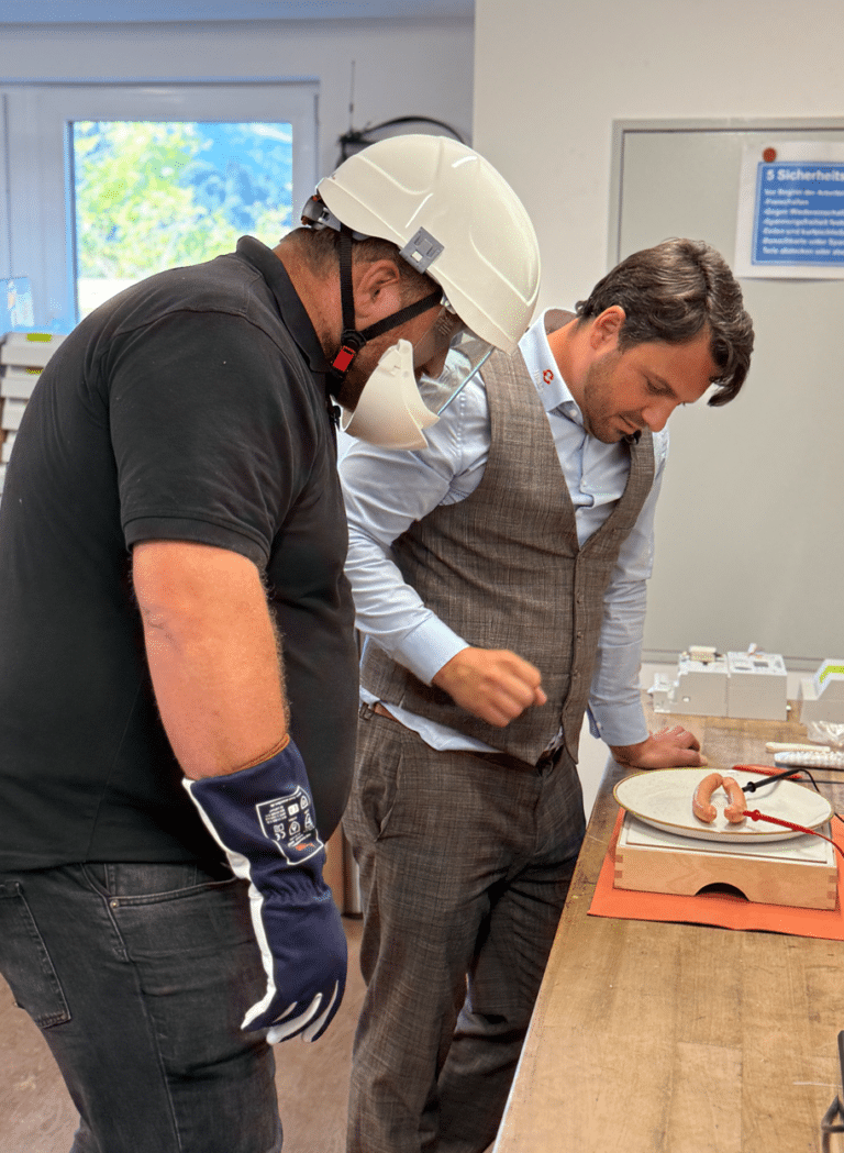 Ulli cooks light small with Christoph