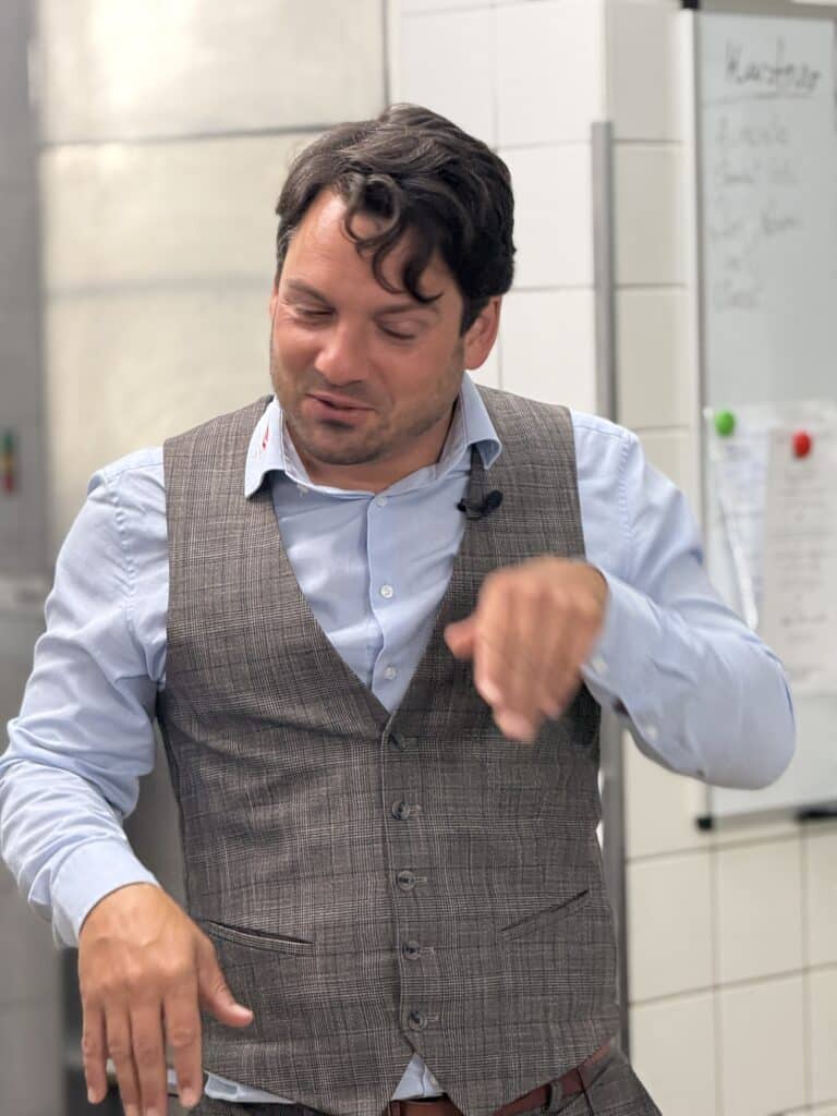 Ulli cooks with Hell Christoph