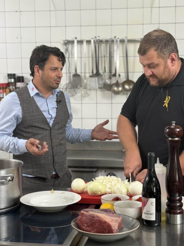 Ulli cooks with Hell Christoph
