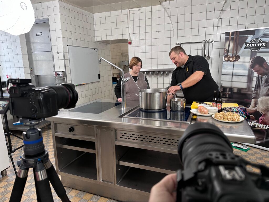 Ulli kuha Pfeiler Gesaeuse